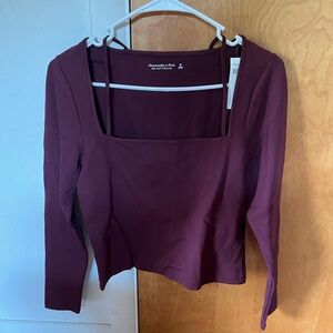 Abercrombie & Fitch Women's Maroon Long Sleeve Top